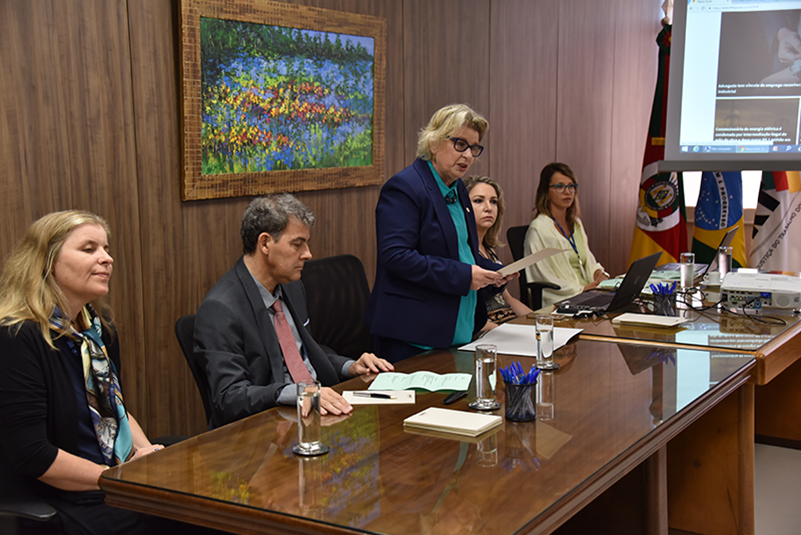 Solenidade de lançamento da nova página do Recurso de Revista