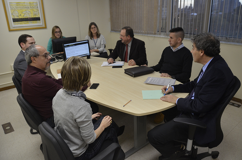 Empregados da Fundação Saúde de Sapucaia do Sul, aceitaram a proposta da mesa mediadora