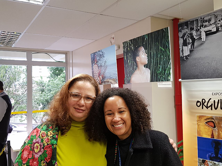 Foto posada com participantes do evento