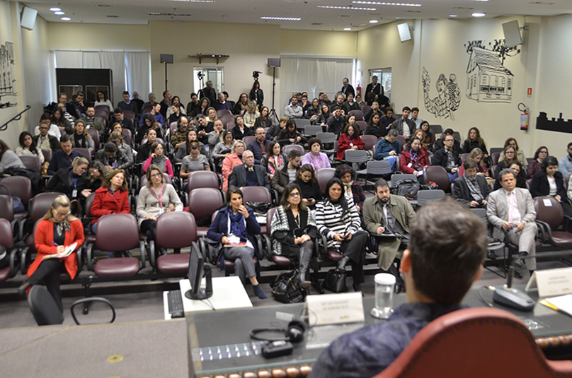 Evento sediado no TRT-RS discutiu assédio moral.