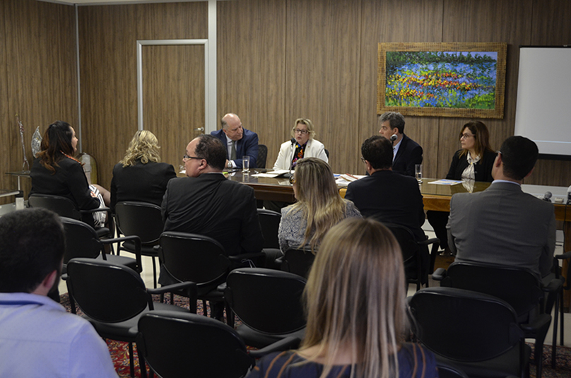Reunião do grupo de estudos sobre mediação e conciliação