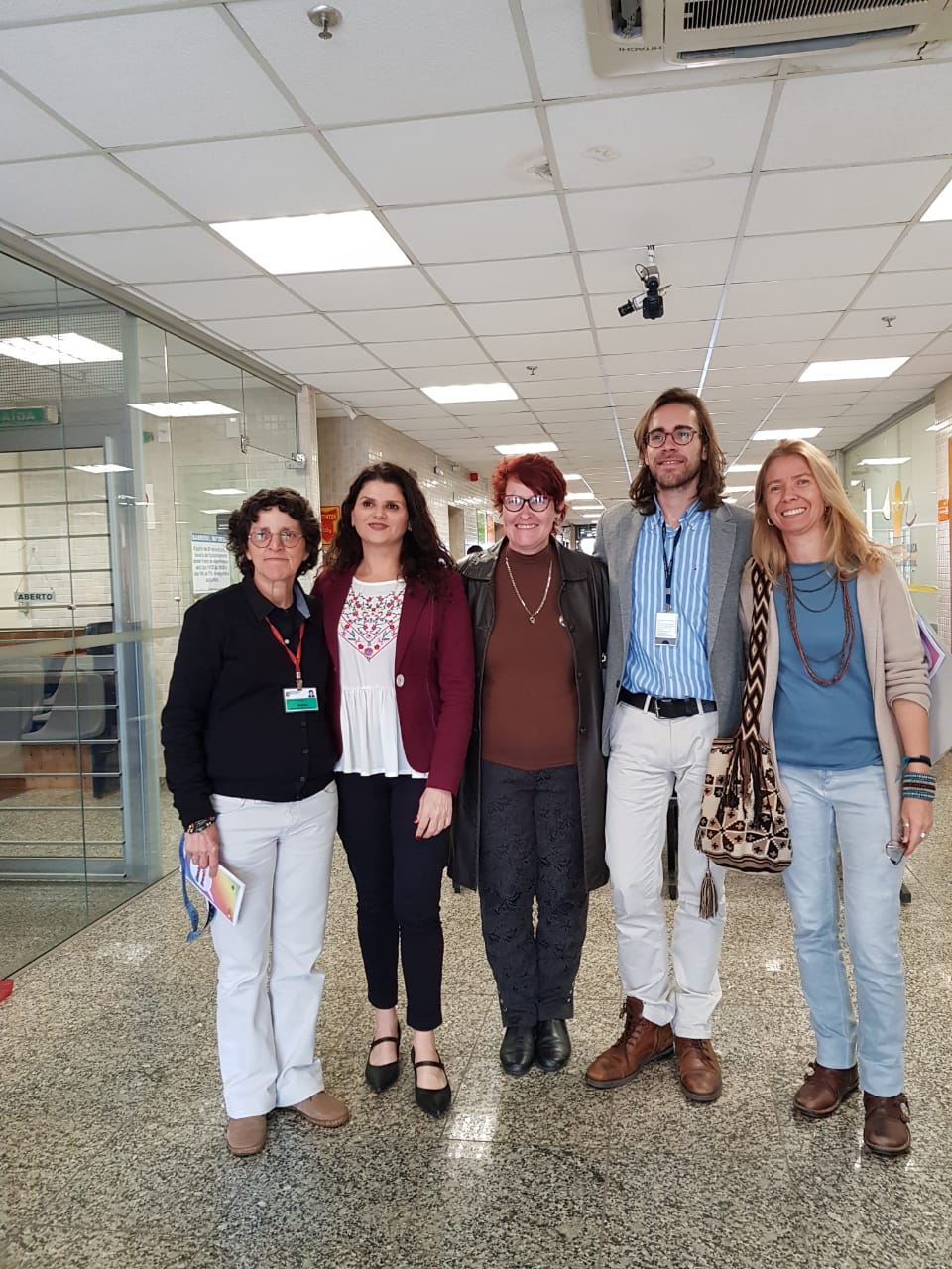 Foto com a presença das fotógrafas Maria Clara Adams e René Cabrales