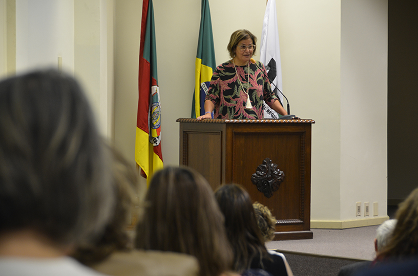 Palestrante discursando