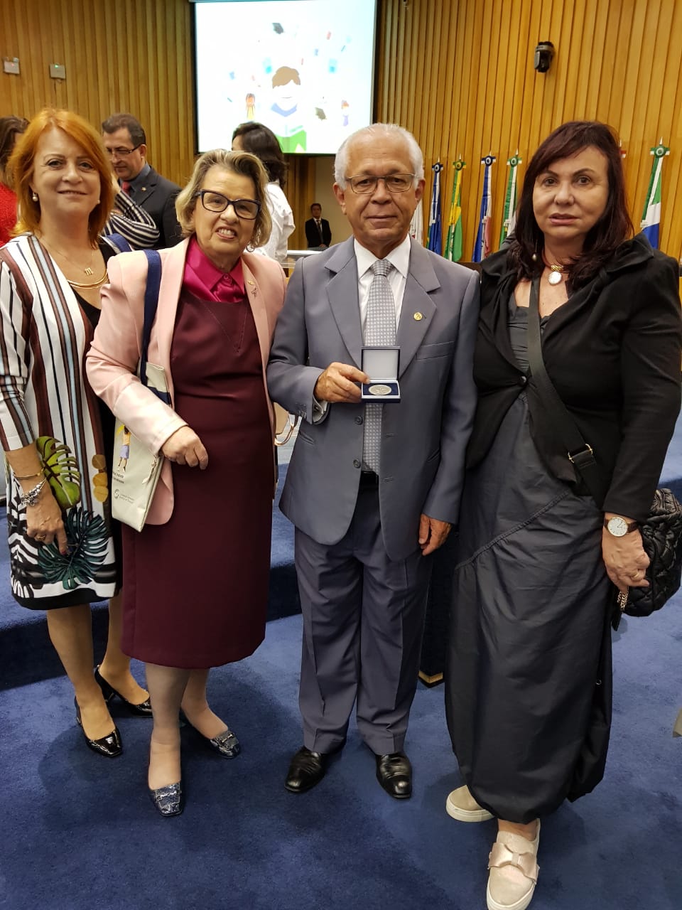 Foto posada com as desembargadoras Madalena e Vania e os ministros Brito Pereira e Maria Helena