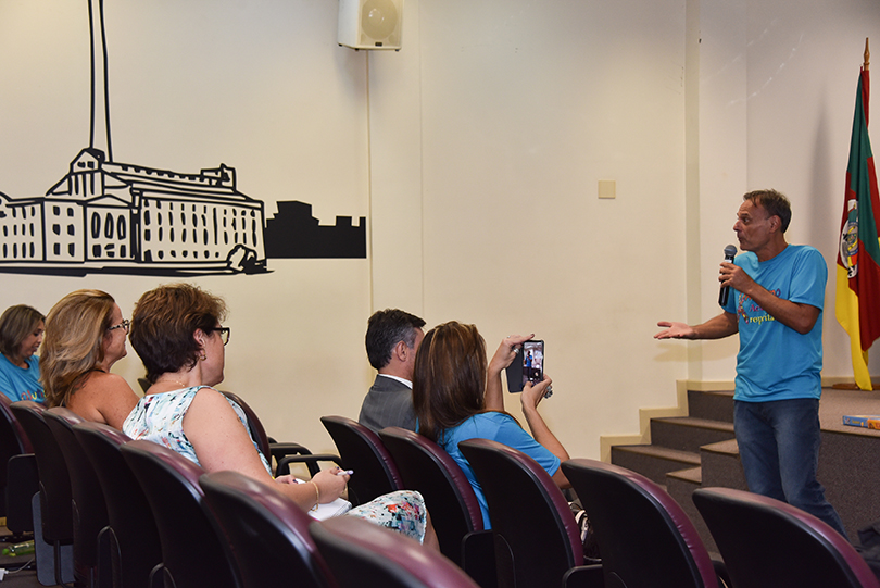 Palestra sobre autismo no TRT-RS