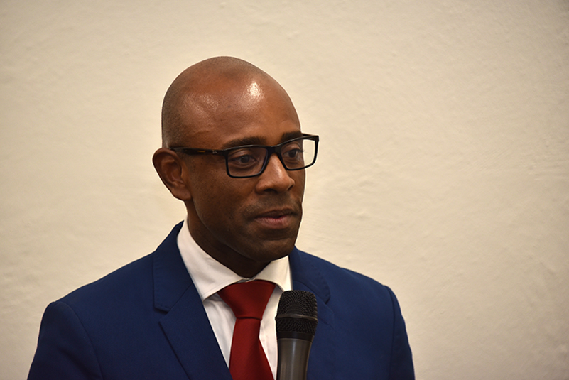 Presidente Vania ministrou aula magna do curso de Direito da Universidade Estácio de Sá, em Porto Alegre