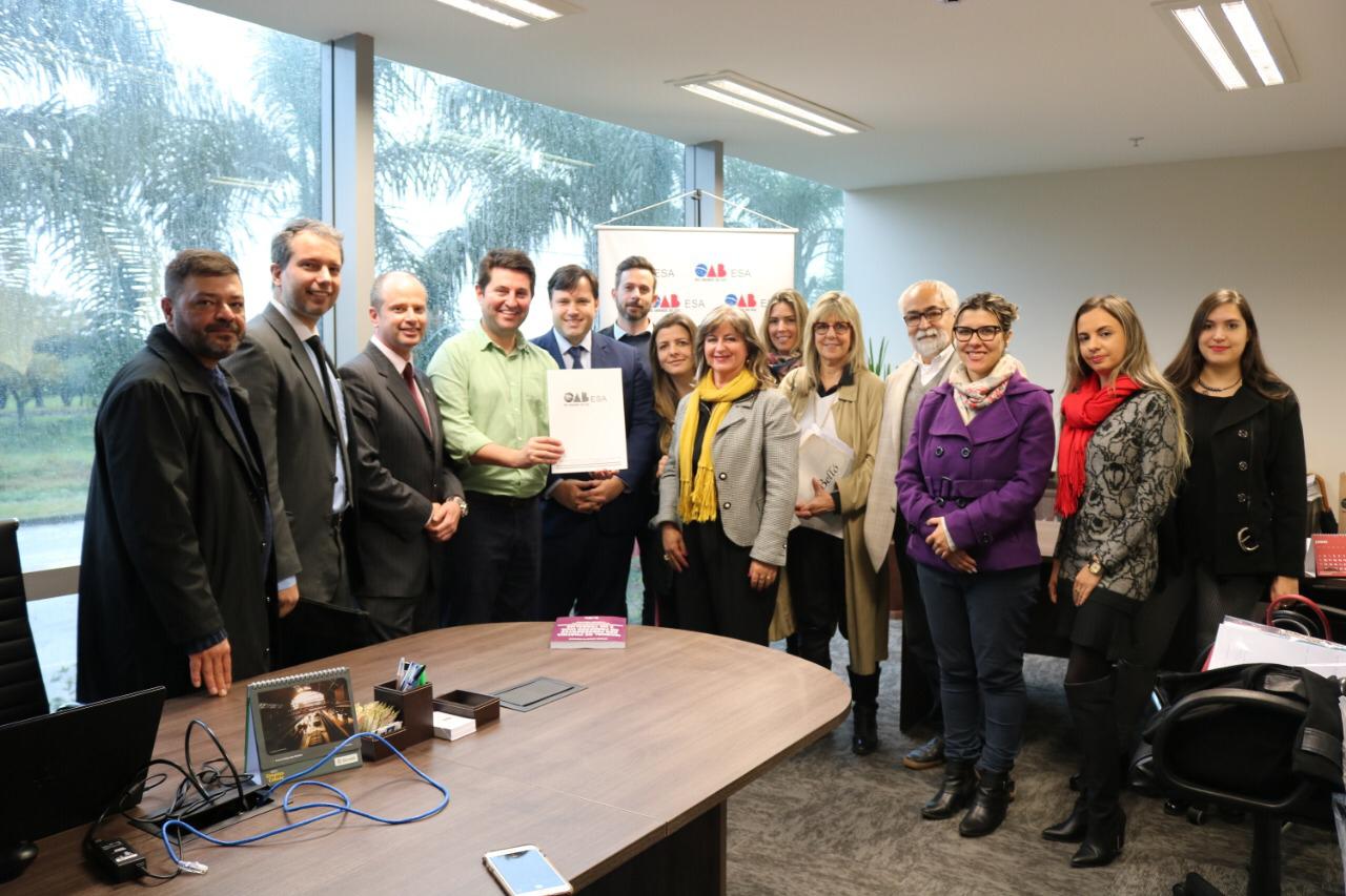 Fotos da reunião.
