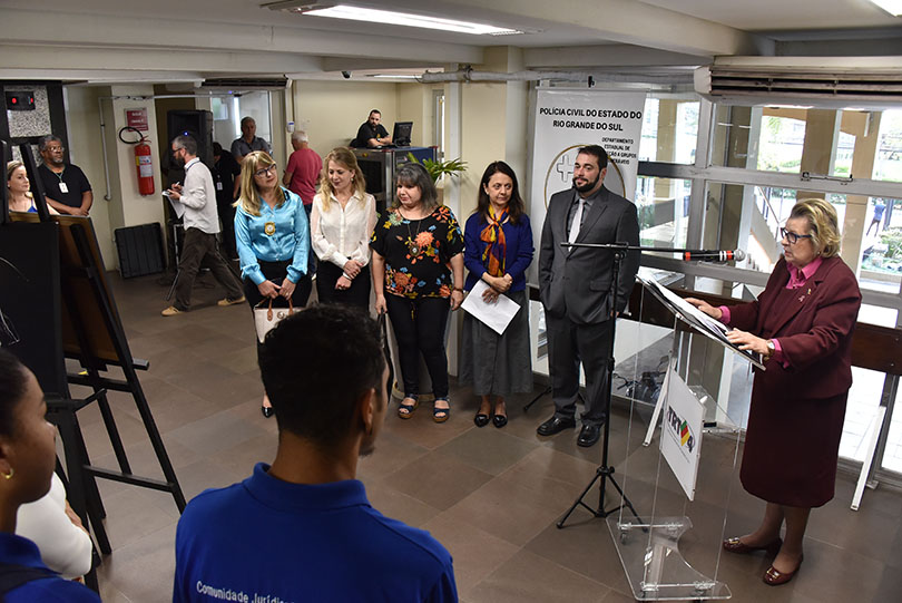 cerimônia de inauguração da exposição