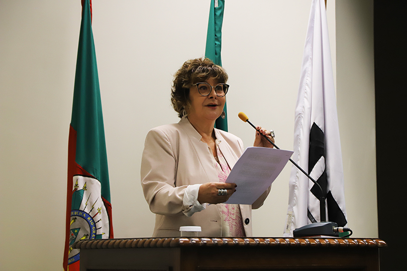 Lançamento de livro e documentário