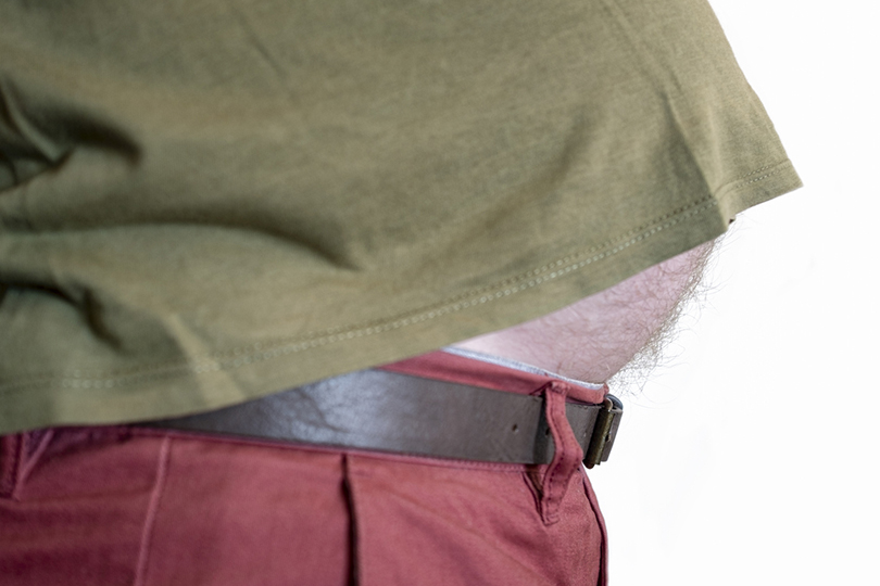 13 - Trabalhador obrigado a usar uniforme que não lhe servia deve ser indenizado, decide 2ª Turma.jpg