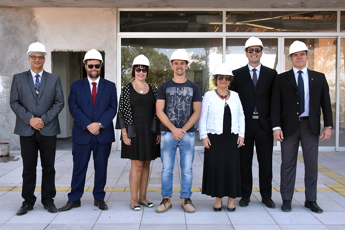 Alexandre Sperb, Thiago de Souza, Bárbara Casaletti, Alexandre Kortz, Carmen Gonzalez, Giani Cardozo e Paulo André Cordovil