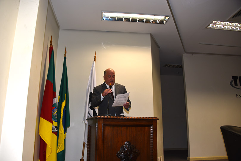 Ricardo Hofmeister de Almeida Martins Costa