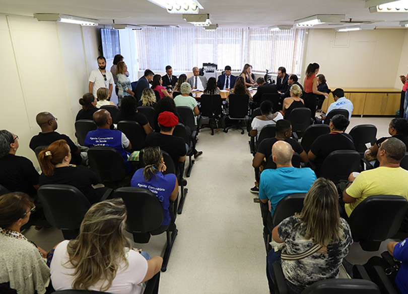 Foto da reunião de mediação