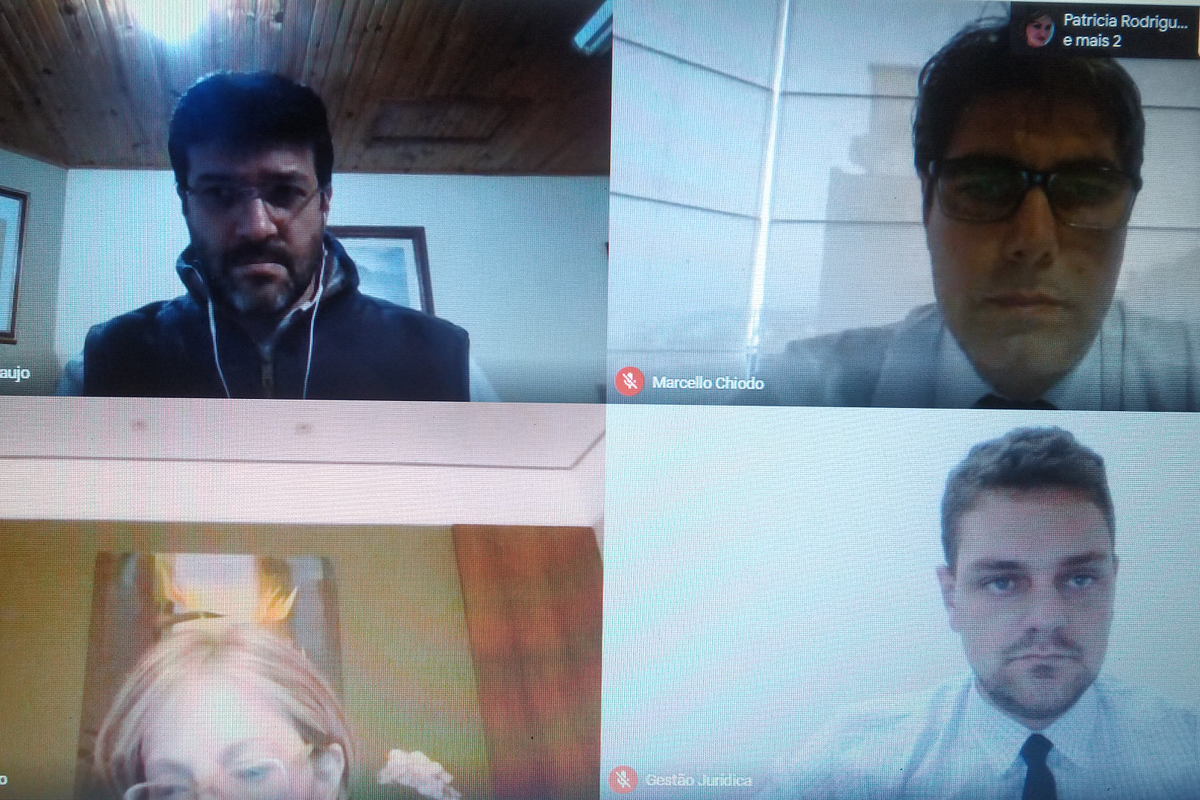 Mediação com trabalhadores de salões de beleza e empresas do ramo