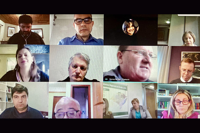 Imagem mostra participantes da audiência de mediação, em tela de reunião virtual.