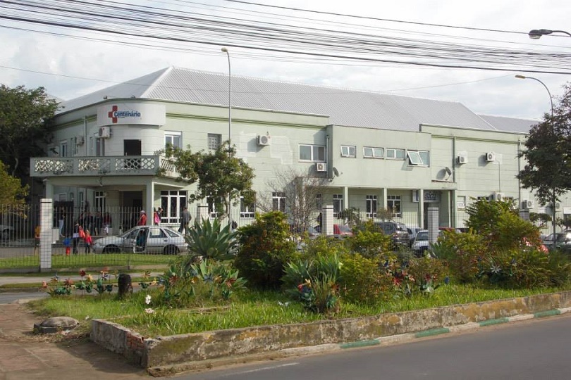 hospital centenario.jpg