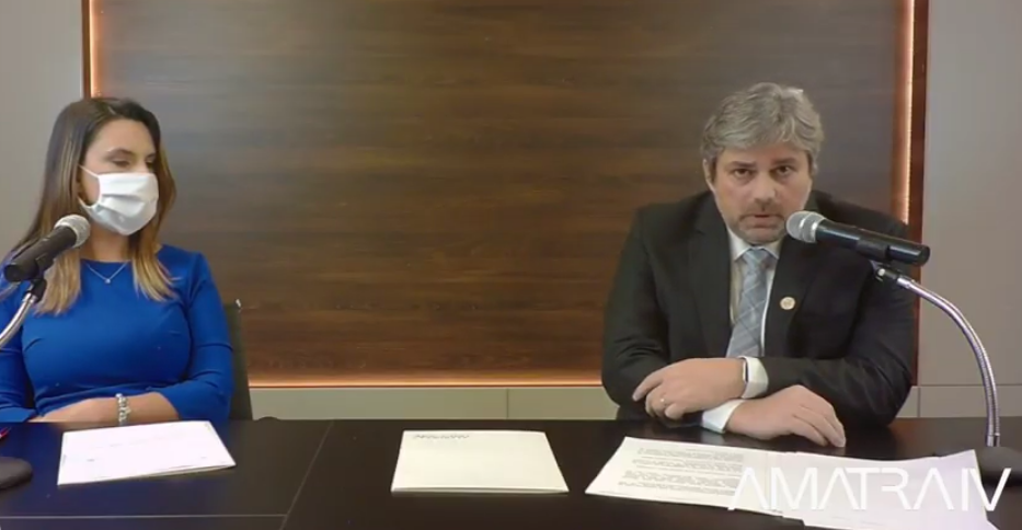 Printscreen de momento da fala de Tiago Mallmann