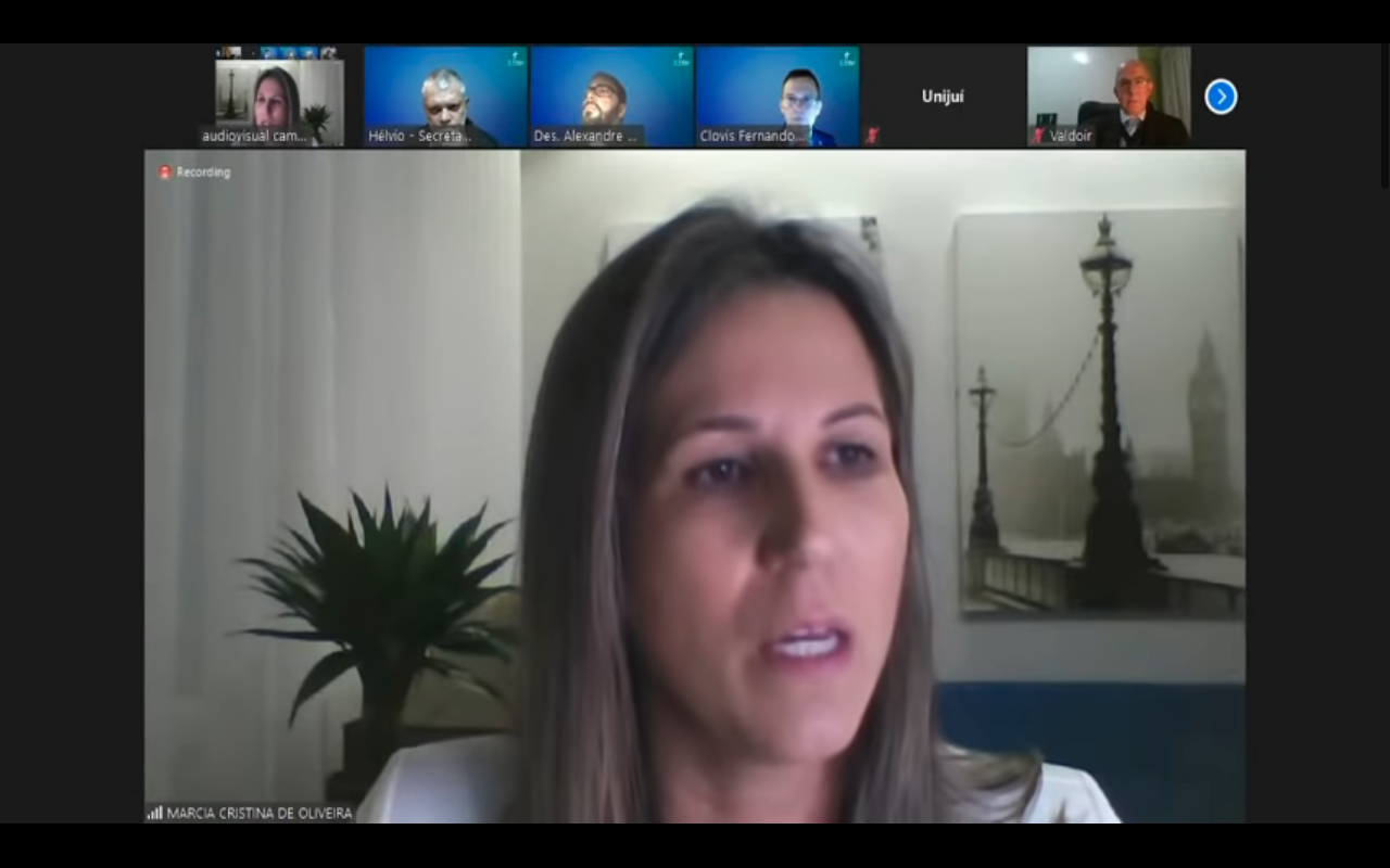 Márcia Cristina de Oliveira