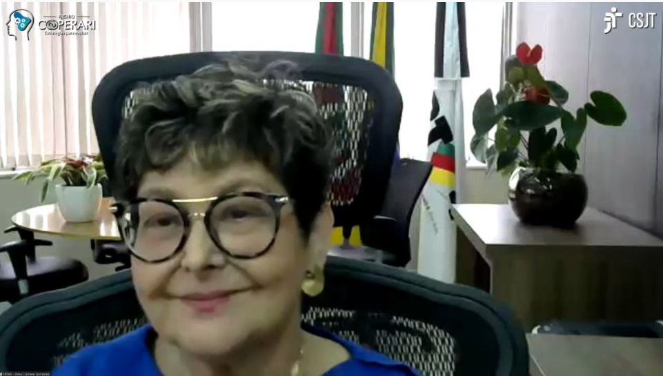 carmen gonzalez- cerimonia cooperari.png