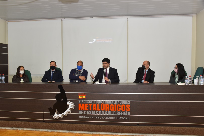 Atividade no Sindicato dos Metalúrgicos