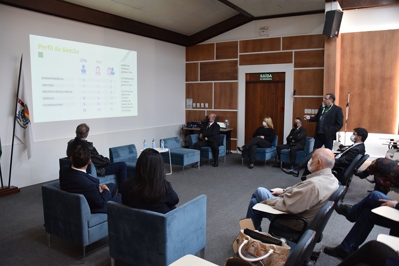 Visita ao Hospital Tacchini