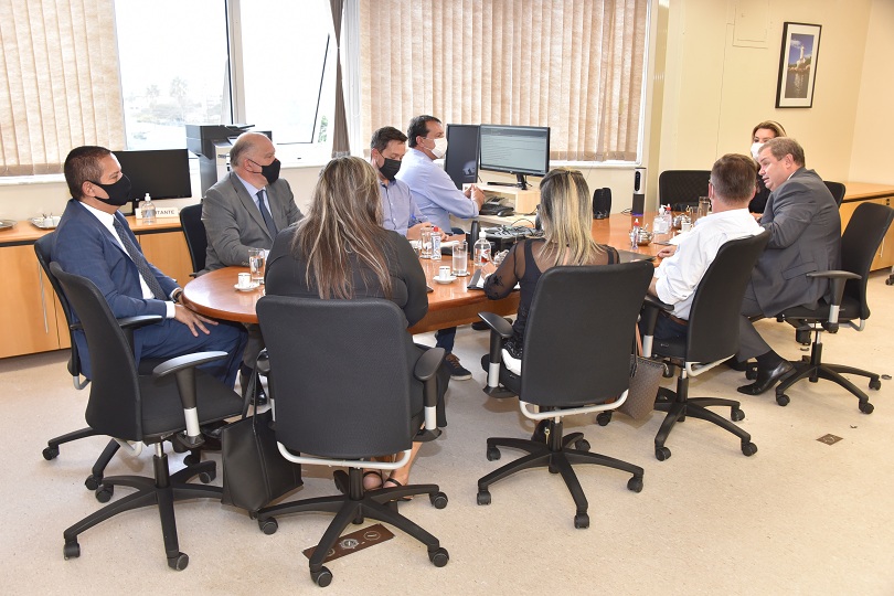 Foto da reunião de mediação.