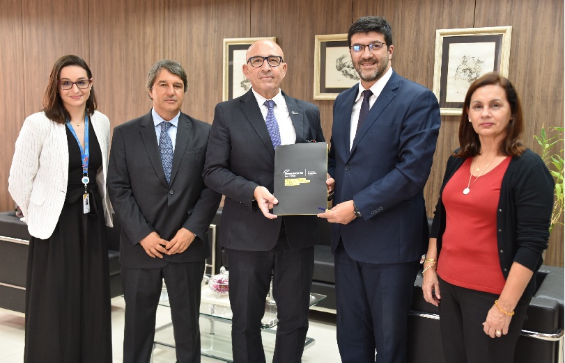 Iris Vidaletti, Flávio Obino Filho, André Roncatto, Francisco Rossal e Márcia Duarte