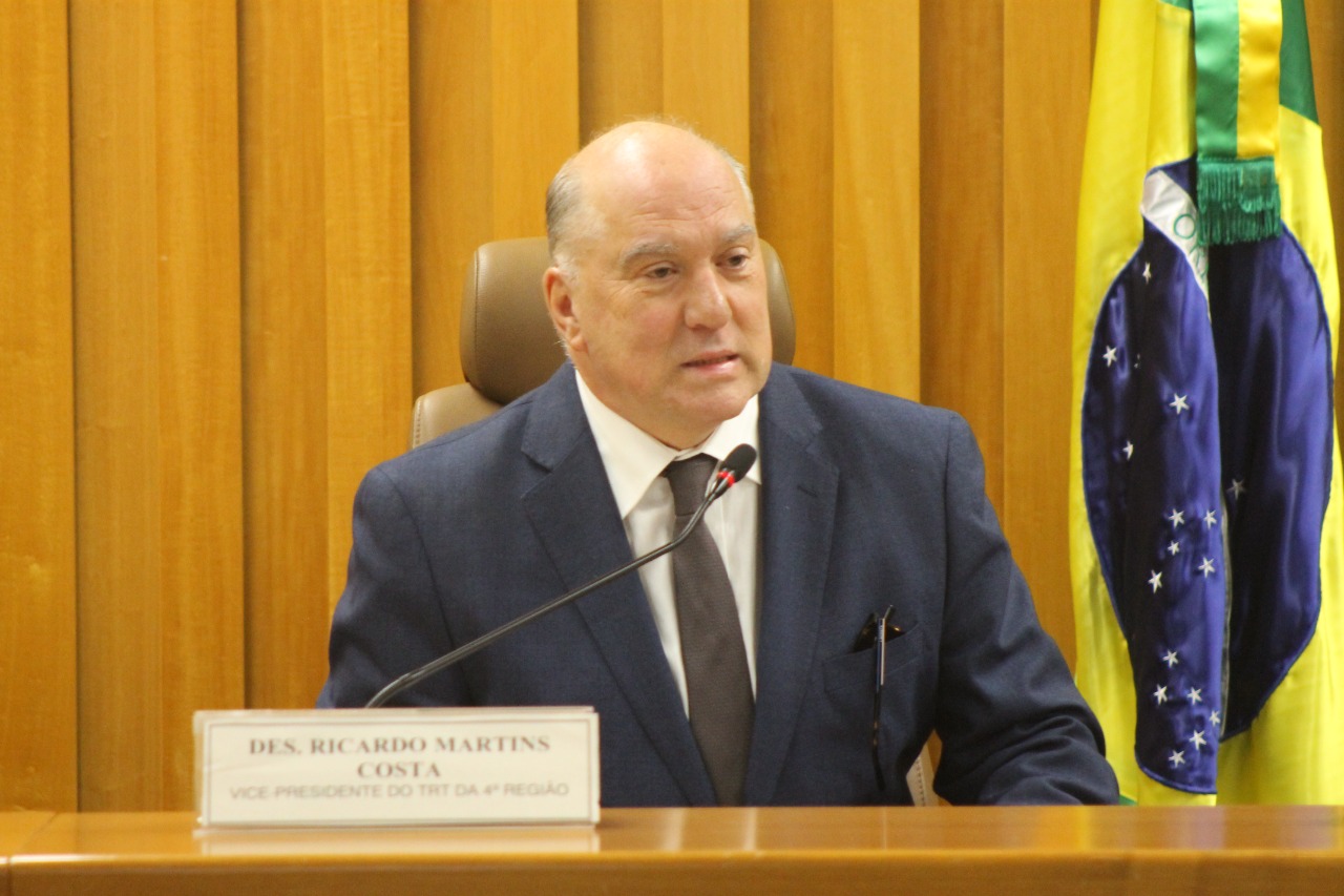 des. Ricardo Hofmeister de Almeida Martins Costa, vice-presidente