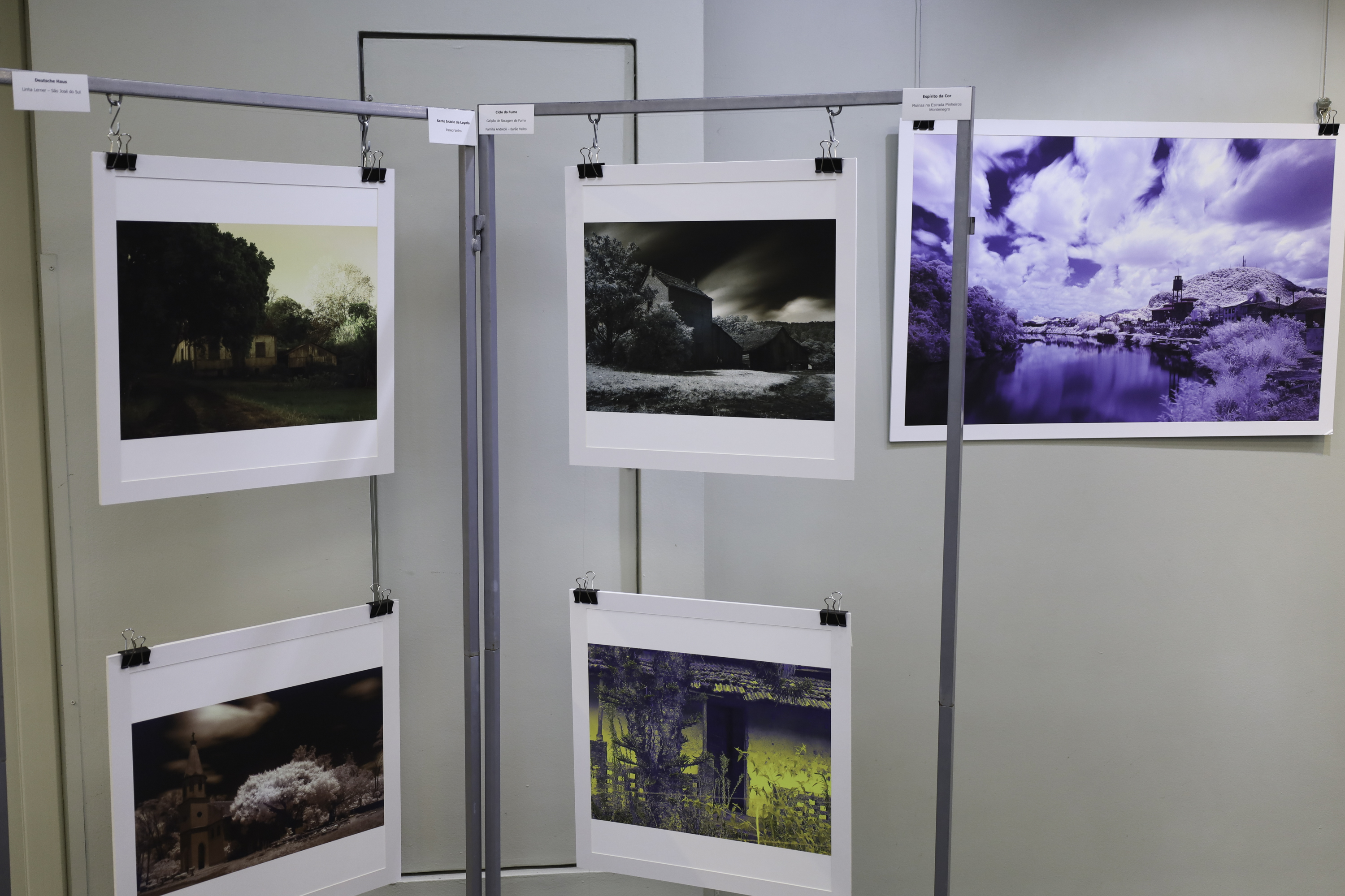 Quadros da exposição