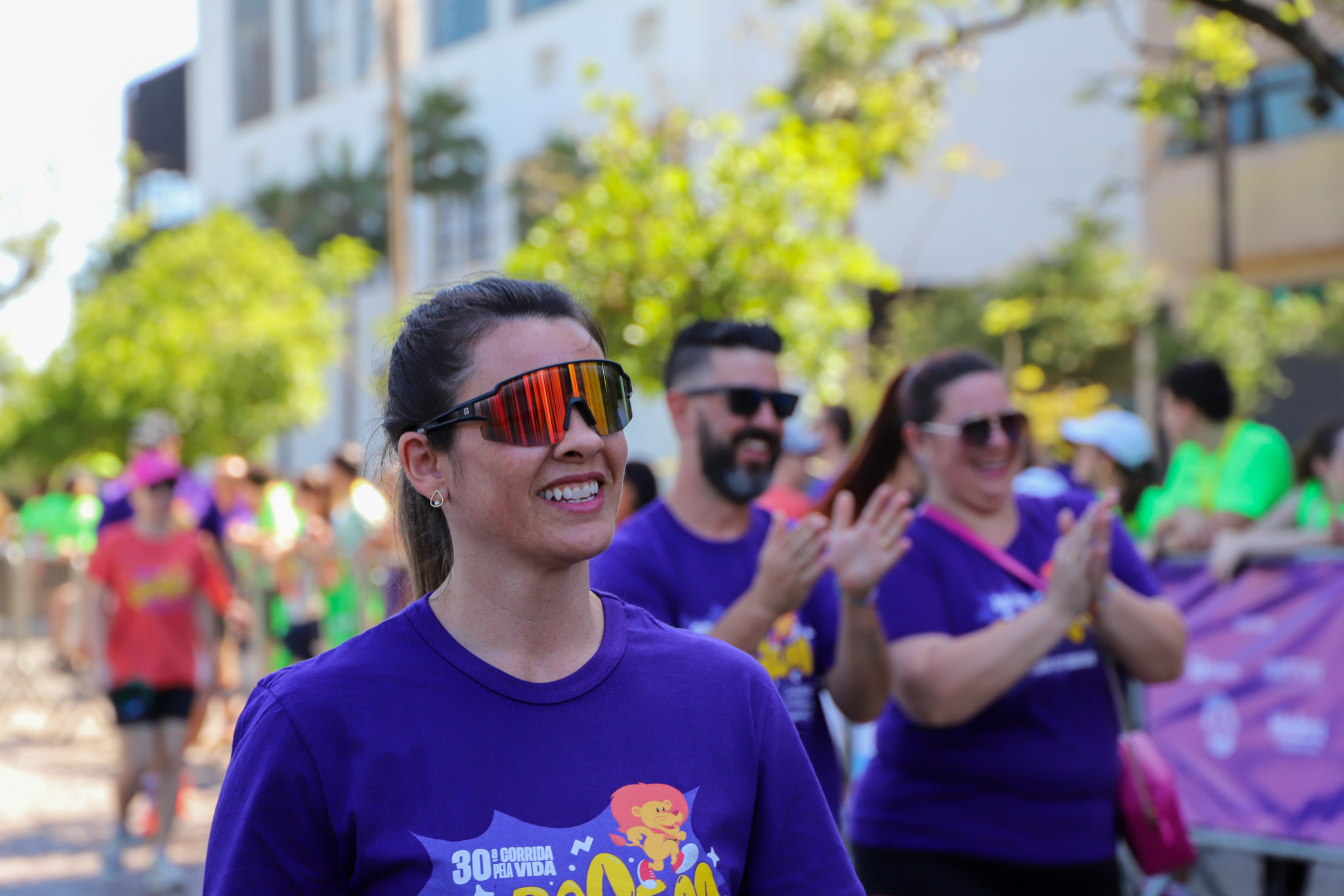 Mulher participando da Maratona.