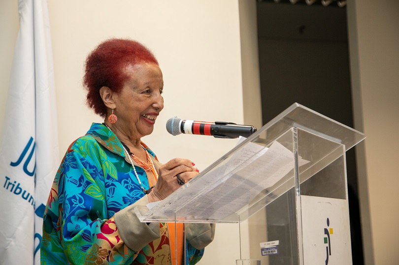 Professora Petronilha