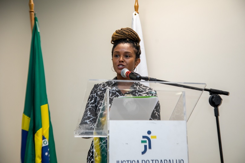Defensora pública Gizane