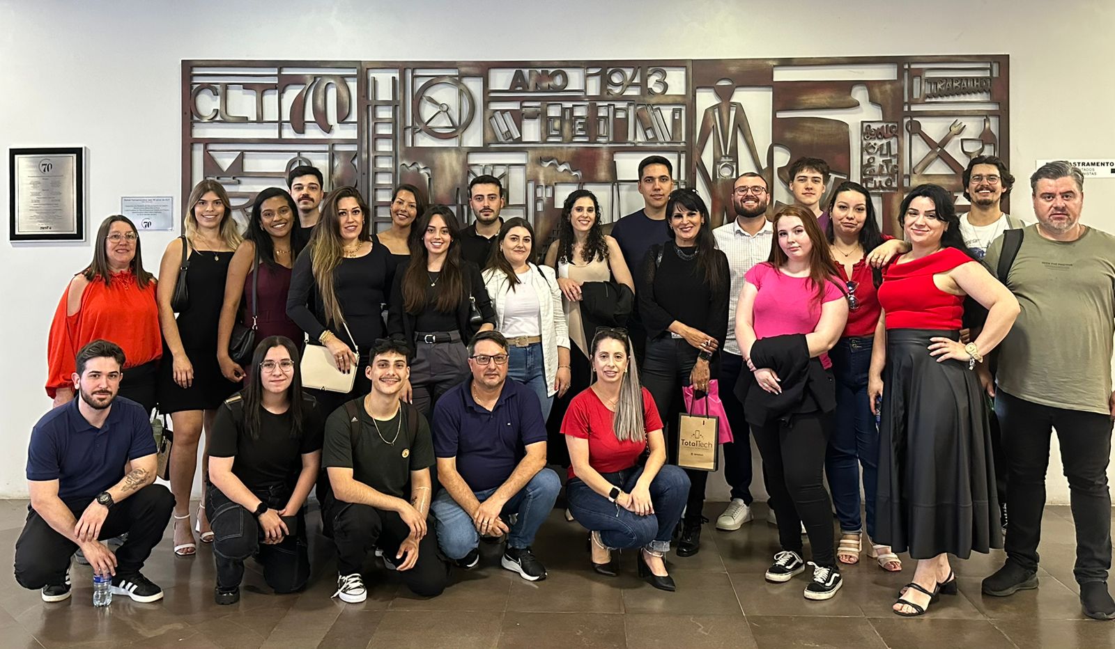 alunos de direito da unicnec
