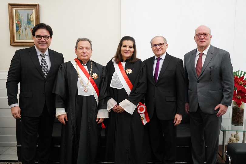 Presidente Ricardo Martins Costa na posse do TRT-CE