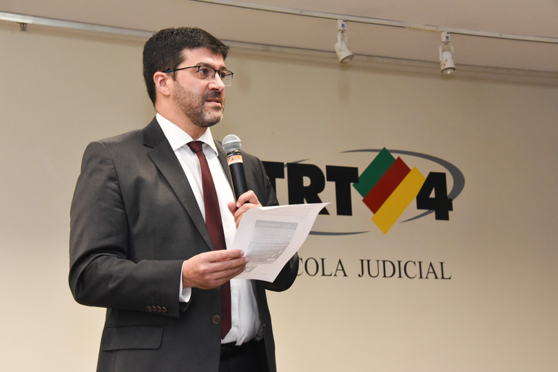 Presidente Francisco Rossal.