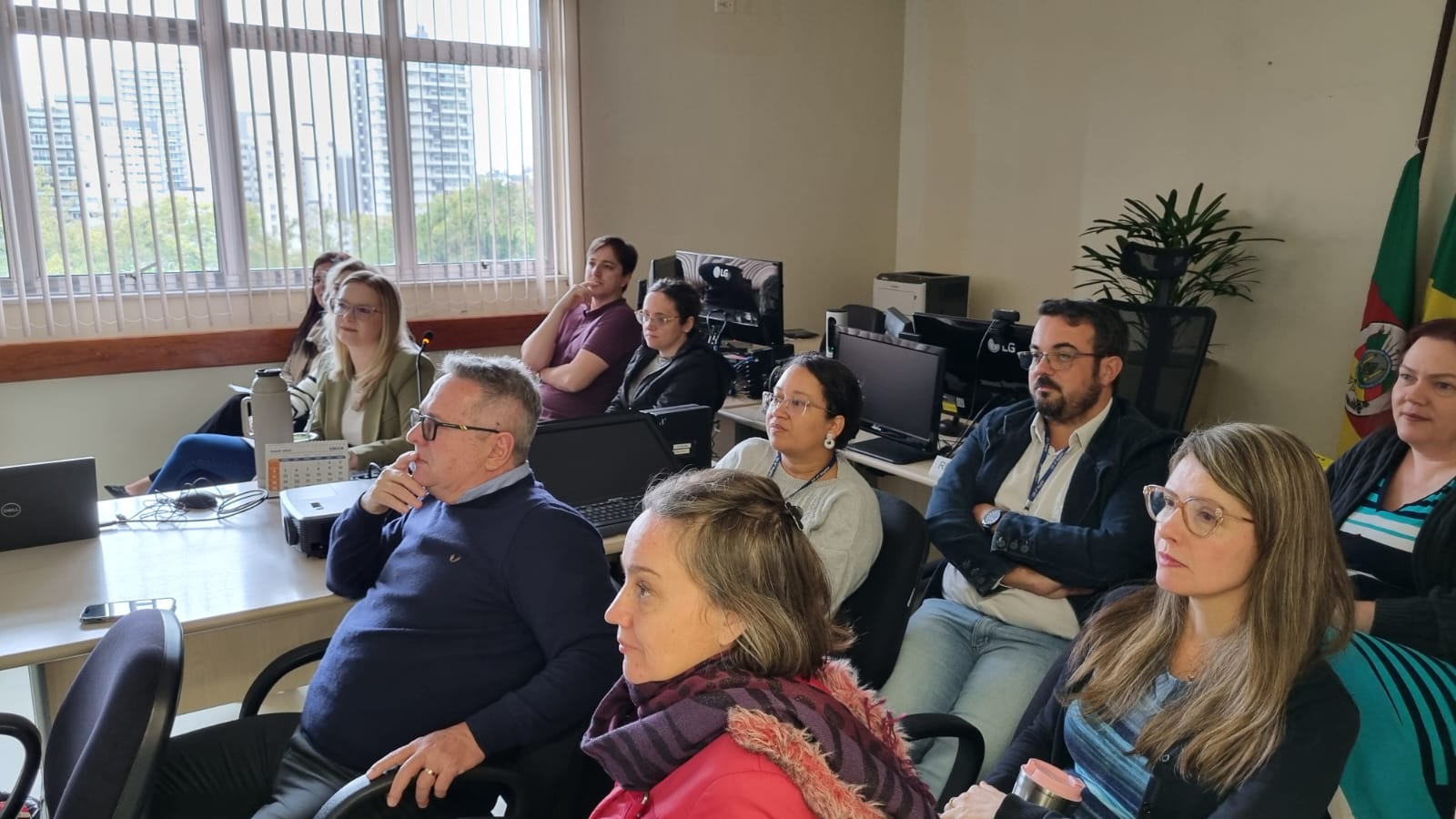Fotografia da Turma de Caxias do Sul em sala de aula.