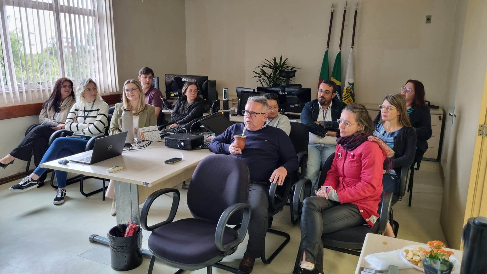 Fotografia da Turma de Caxias do Sul em sala de aula.