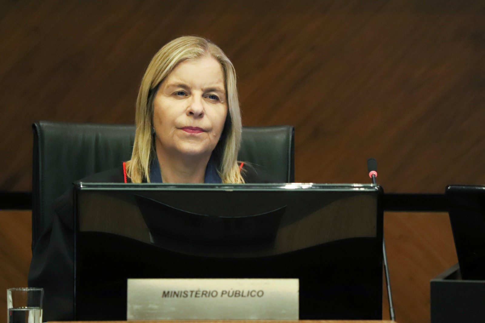 A foto mostra a procuradora do MPT-RS Denise Maria Schellenberger Fernandes.