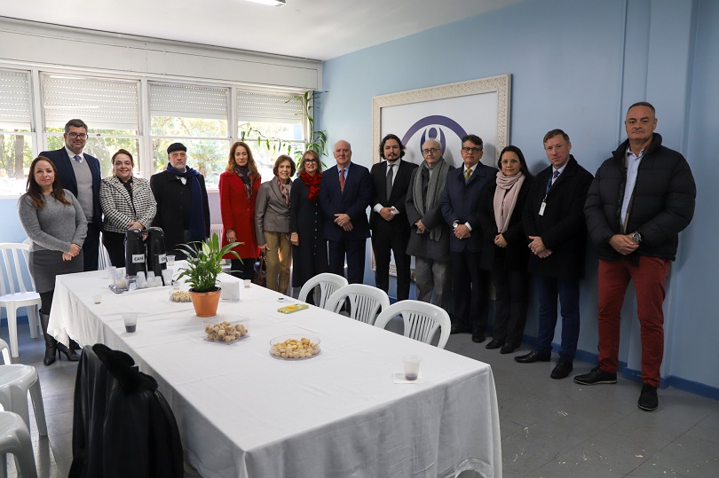 Foto posada em visita a Santa Casa Uruguaiana