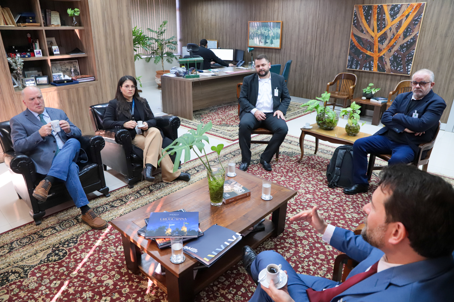 foto da reunião, no Gabinete da Presidência
