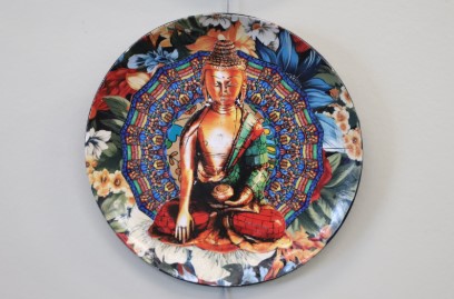 Prato estilizado exposto