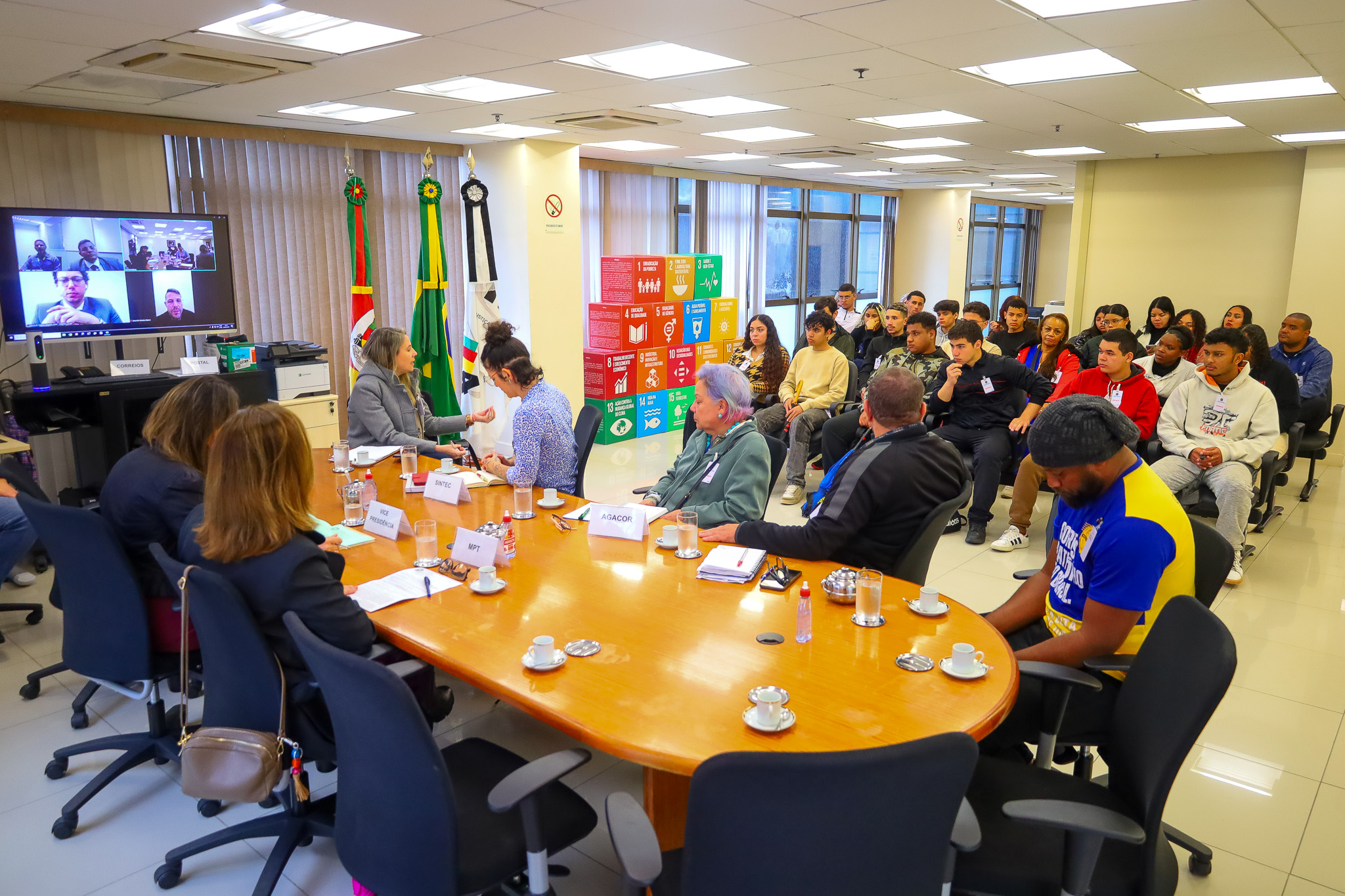 Visita à Sala de Mediações