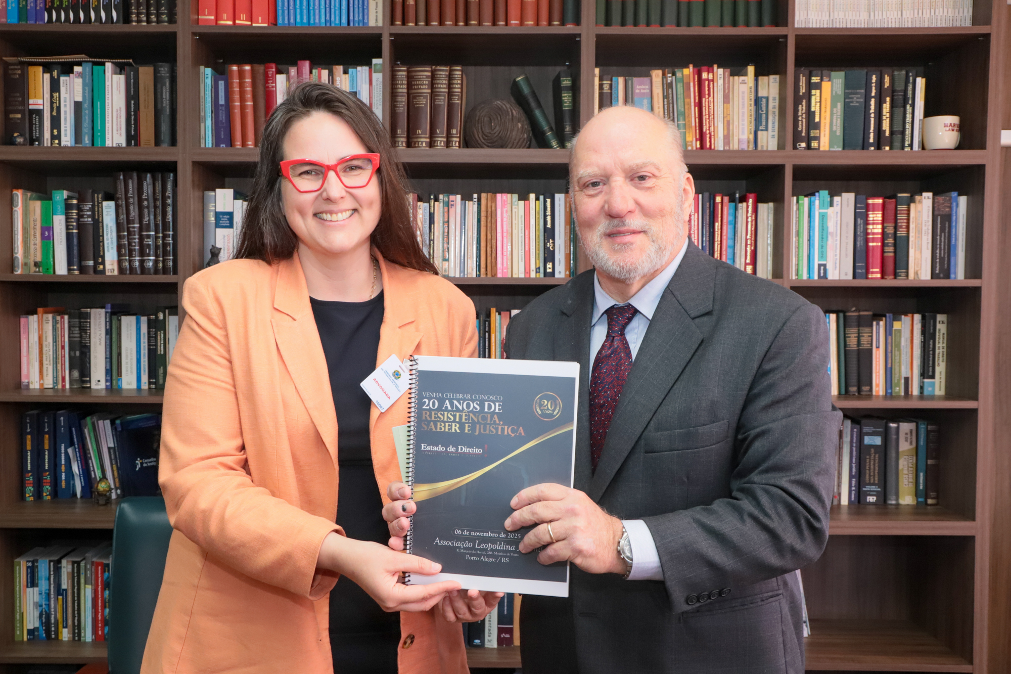 Carmela Grune e Martins Costa
