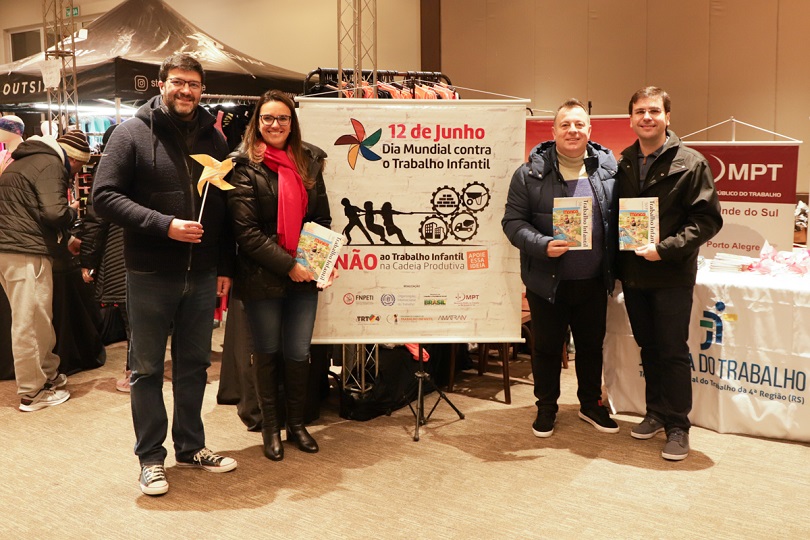 Desembargador presidente do TRT-4, Francisco Rossal, juíza do Trabalho Carolina Hostyn Gralha, juiz do Trabalho Márcio Lima de Amaral, desembargador do TRT-4 Roger Ballejo Villarinho.