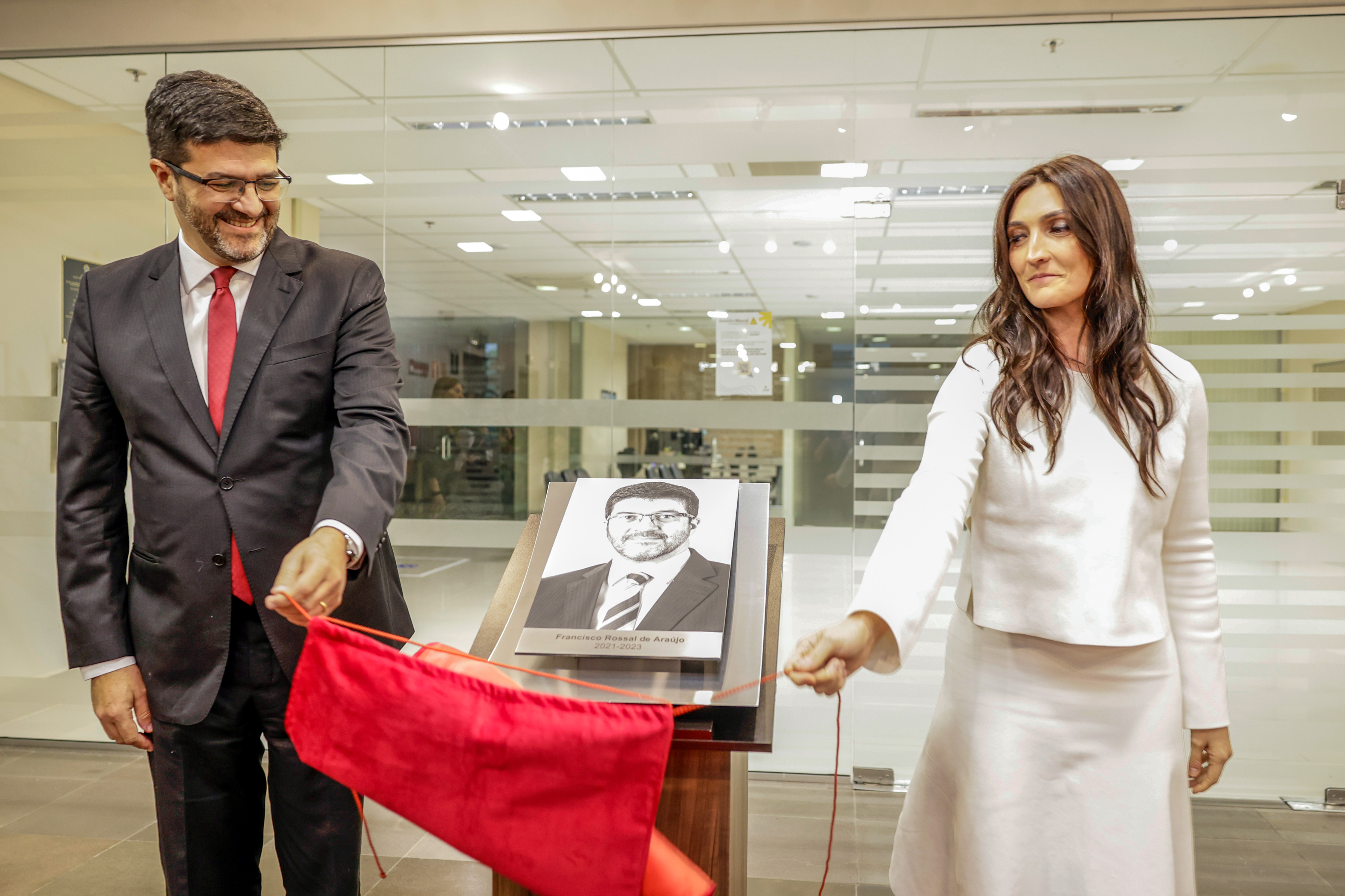 Descerramento do retrato do Des. Francisco Rossal