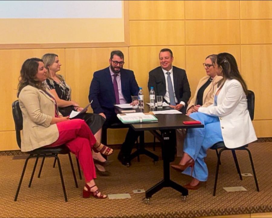 Mesa simulada da mediação