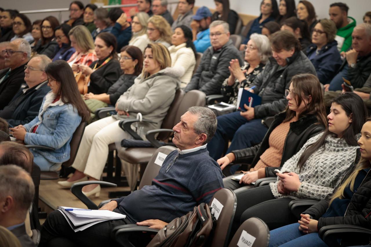 A foto mostra o público.