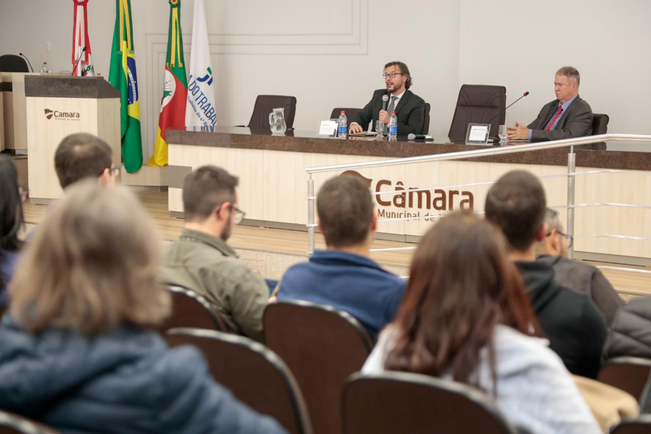  foto mostra chrales de fundo