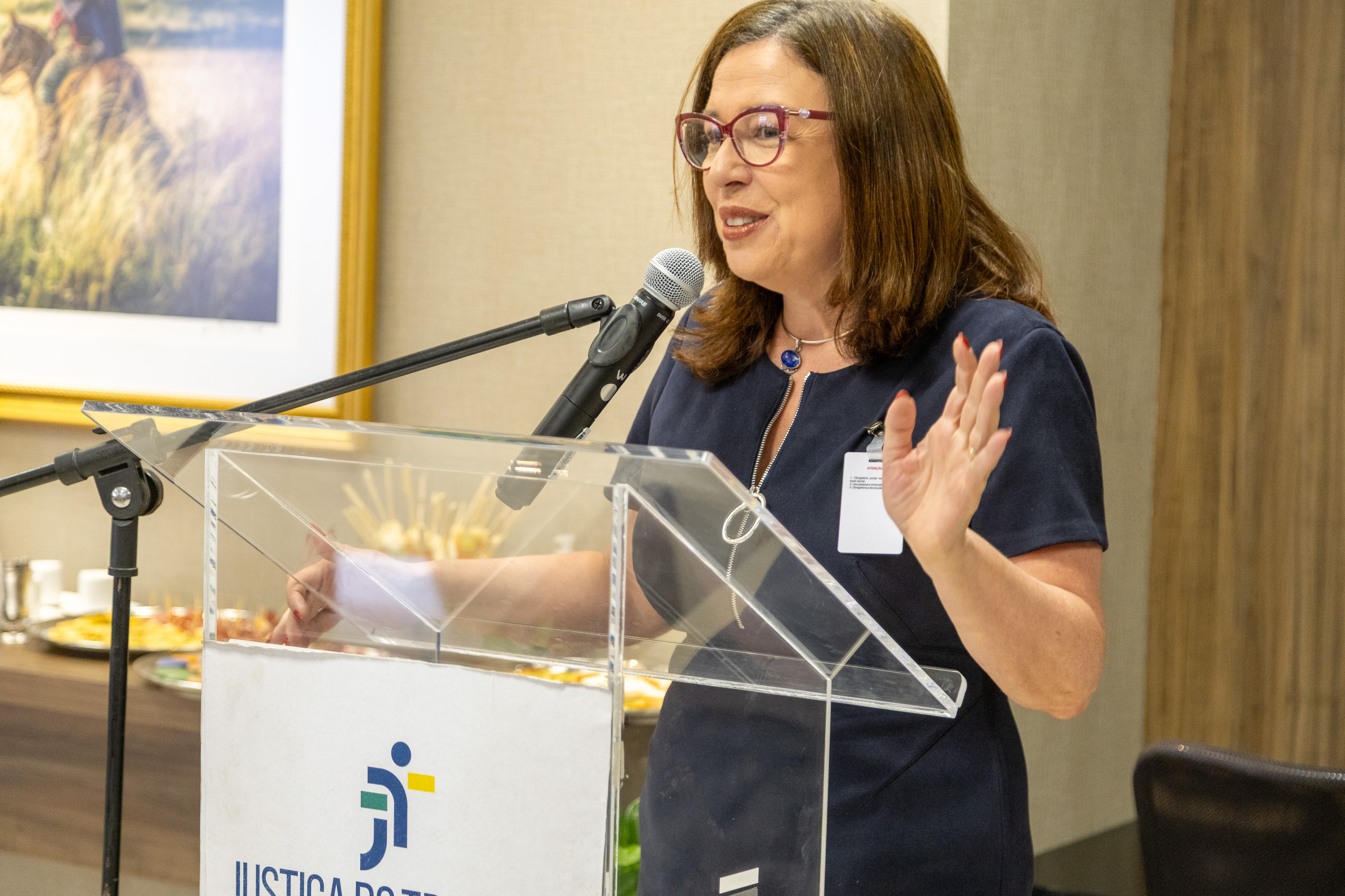 Professora Ana Paula Motta da Costa