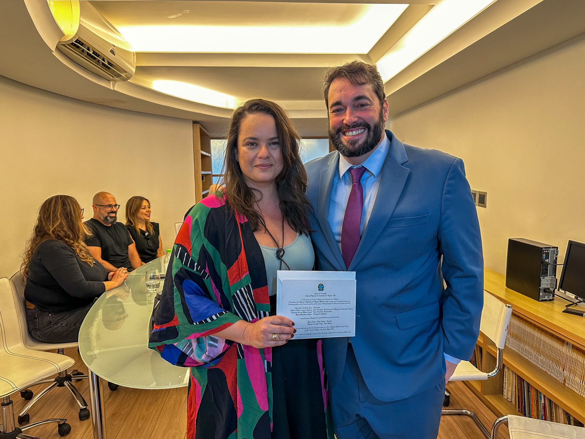 AGETRA - Caroline Anversa e Alexandre Corrêa da Cruz